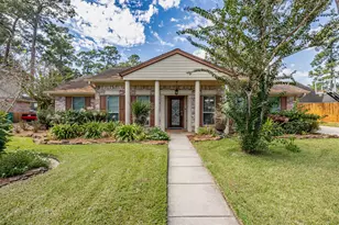 3726 Autumn Ln, Baytown, TX 77521 - Photo 1