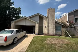 12418 S Garden St, Houston, TX 77071 - Photo 1