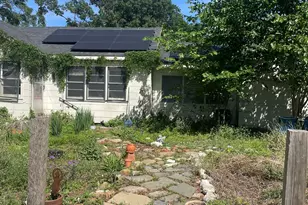 15627 S Brentwood St, Channelview, TX 77530 - Photo 2