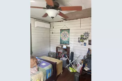 15627 S Brentwood Street, Channelview, TX 77530 - Photo 16