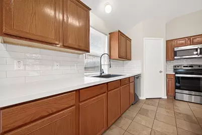 1434 Monterra Point, Fresno, TX 77545 - Photo 8