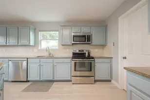 15251 Weeping Cedar Ln, Houston, TX 77084 - Photo 8