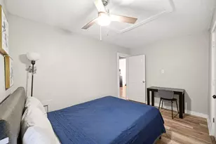 204 W Murrill St, Baytown, TX 77520 - Photo 18