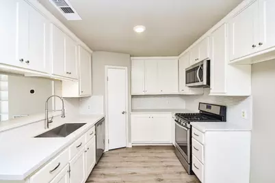 6911 Winding Trace Drive, Houston, TX 77086 - Photo 12