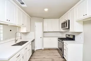 6911 Winding Trace Dr, Houston, TX 77086 - Photo 12