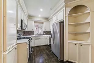 2732 Mid Ln, Houston, TX 77027 - Photo 6