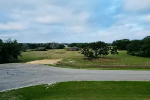 13 Center Tree Dr, Palacios, TX 77465 - Photo 1