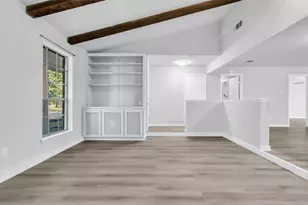 11829 S Red Cedar Cir, The Woodlands, TX 77380 - Photo 10
