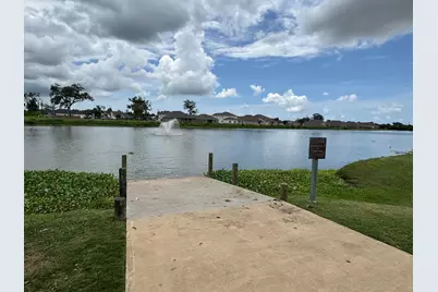 122 Water Grass Trail, Clute, TX 77531 - Photo 34