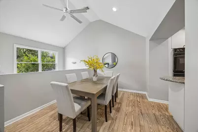 1907 Norfolk Street #B, Houston, TX 77098 - Photo 8