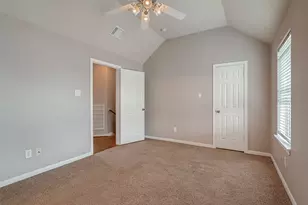 206 Sydnor St, Houston, TX 77020 - Photo 26