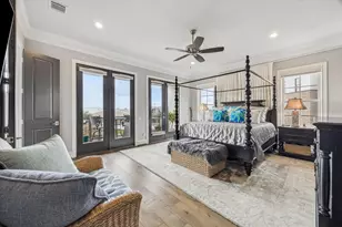 1240 Mosaico Ln, Houston, TX 77055 - Photo 14