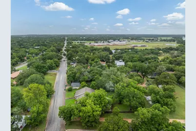 918 S Madison Street, La Grange, TX 78945 - Photo 36