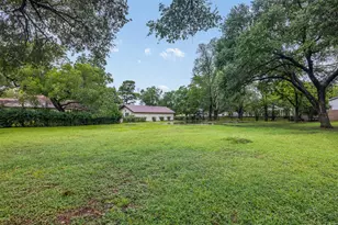918 S Madison St, La Grange, TX 78945 - Photo 30