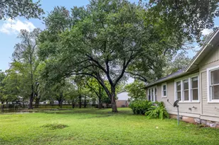 918 S Madison St, La Grange, TX 78945 - Photo 32