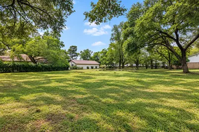 918 S Madison Street, La Grange, TX 78945 - Photo 30