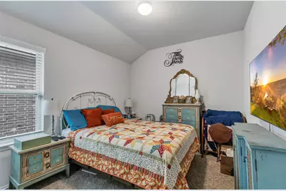 8306 Tamarind Lane, Baytown, TX 77521 - Photo 16