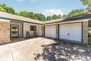 3333 Bent Bough Park, Huntsville, TX 77340 - Photo 4