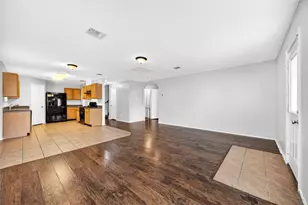 19014 Prairie Bluff Dr, Cypress, TX 77433 - Photo 12
