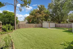 14218 Whitecross Dr, Houston, TX 77083 - Photo 32