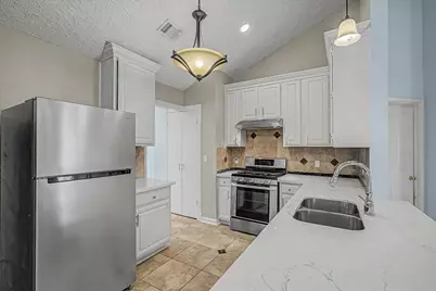 14218 Whitecross Drive, Houston, TX 77083 - Photo 8
