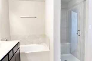 514 N 6th St, La Porte, TX 77571 - Photo 24