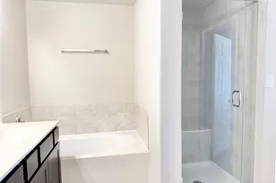 514 N 6th St, La Porte, TX 77571 - Photo 24