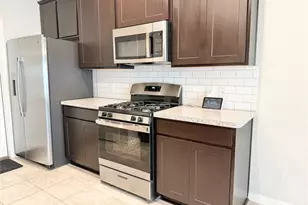 514 N 6th St, La Porte, TX 77571 - Photo 4