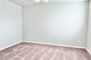 514 N 6th St, La Porte, TX 77571 - Photo 14