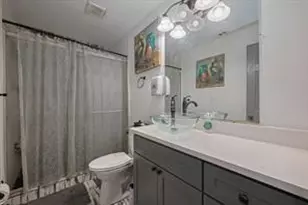 7706 Ashmole Ln, Houston, TX 77088 - Photo 12