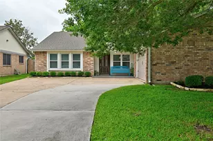 16023 Cerca Blanca Dr, Houston, TX 77083 - Photo 1