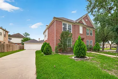 17611 Haywood Oaks Drive, Houston, TX 77095 - Photo 2