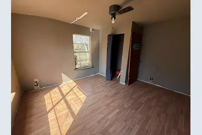 221 W Jordan Street, Alvin, TX 77511 - Photo 18