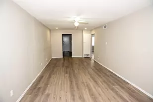 1613 Northwood St, Houston, TX 77009 - Photo 2