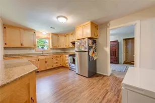 2206 Oaklawn Dr, La Marque, TX 77568 - Photo 6