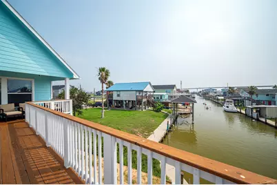 413 Pompano Lane, Surfside Beach, TX 77541 - Photo 24