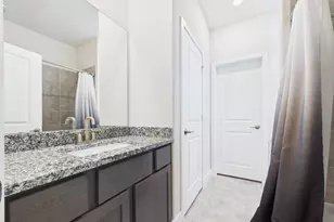 610 Beachman Shore Ln, La Porte, TX 77571 - Photo 38