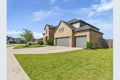 610 Beachman Shore Lane, La Porte, TX 77571 - Photo 4