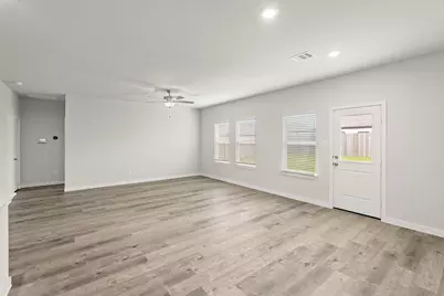 17319 White Peace Drive, Waller, TX 77484 - Photo 10