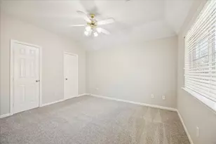 10834 Bay Bridge Dr, Houston, TX 77064 - Photo 12