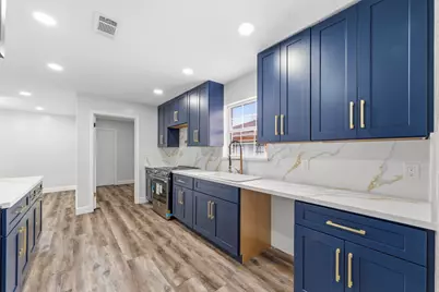 5411 Ariel Street, Houston, TX 77096 - Photo 8