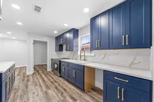 5411 Ariel St, Houston, TX 77096 - Photo 8