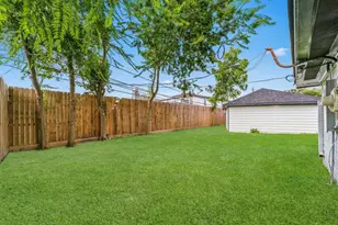 5411 Ariel St, Houston, TX 77096 - Photo 46