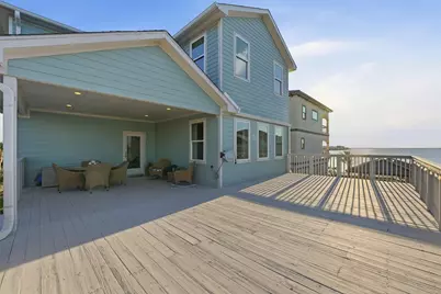 438 Amanda Circle, Tiki Island, TX 77554 - Photo 6