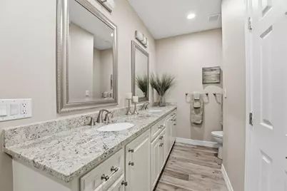 438 Amanda Circle, Tiki Island, TX 77554 - Photo 20