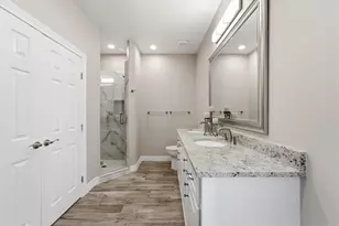 438 Amanda Cir, Tiki Island, TX 77554 - Photo 24