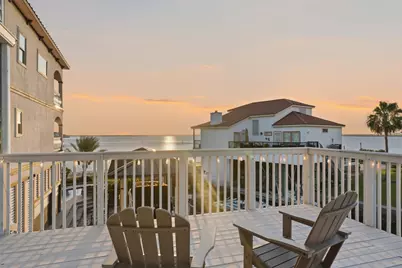 438 Amanda Circle, Tiki Island, TX 77554 - Photo 6