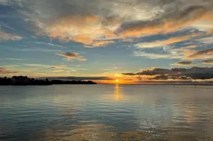 438 Amanda Cir, Tiki Island, TX 77554 - Photo 46