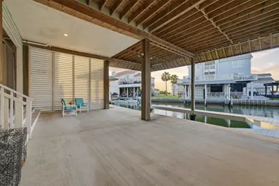 438 Amanda Circle, Tiki Island, TX 77554 - Photo 32