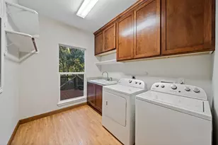 4510 Lininger Ln, Dickinson, TX 77539 - Photo 22